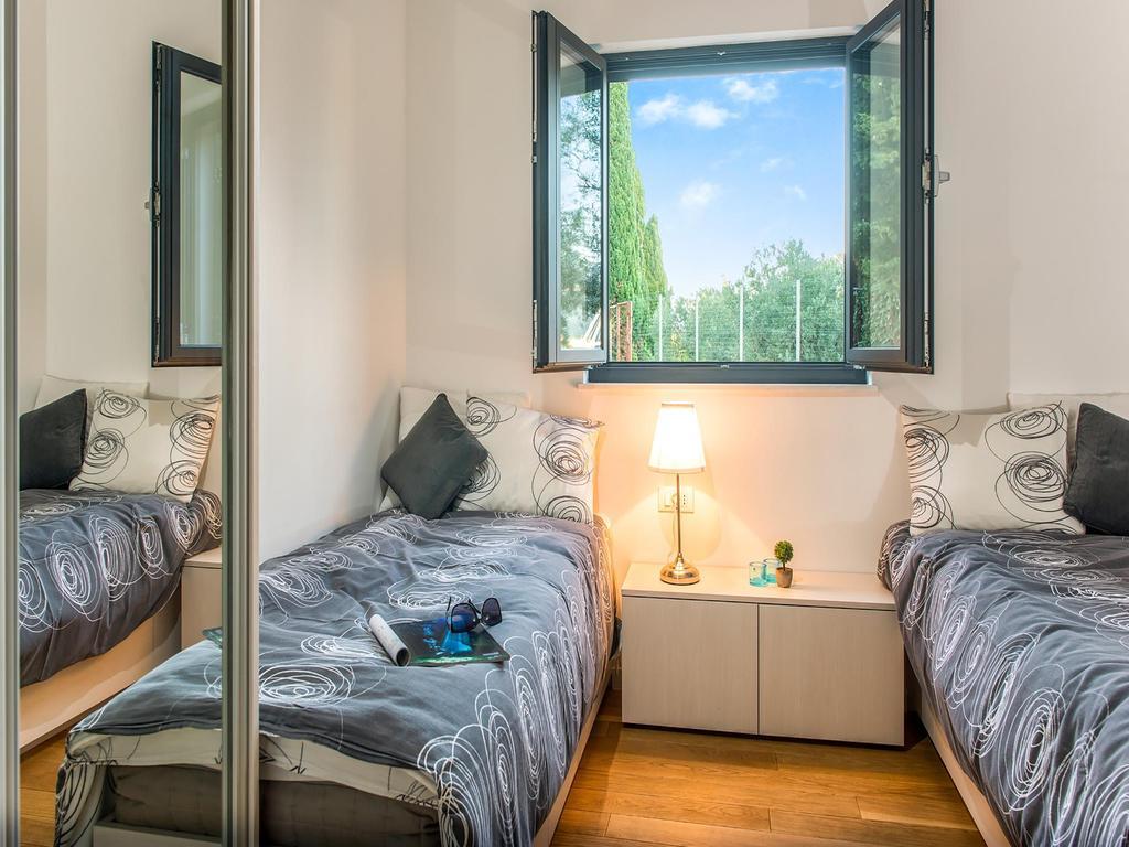 Apartment Svea - Free Parking Дубровник Екстериор снимка