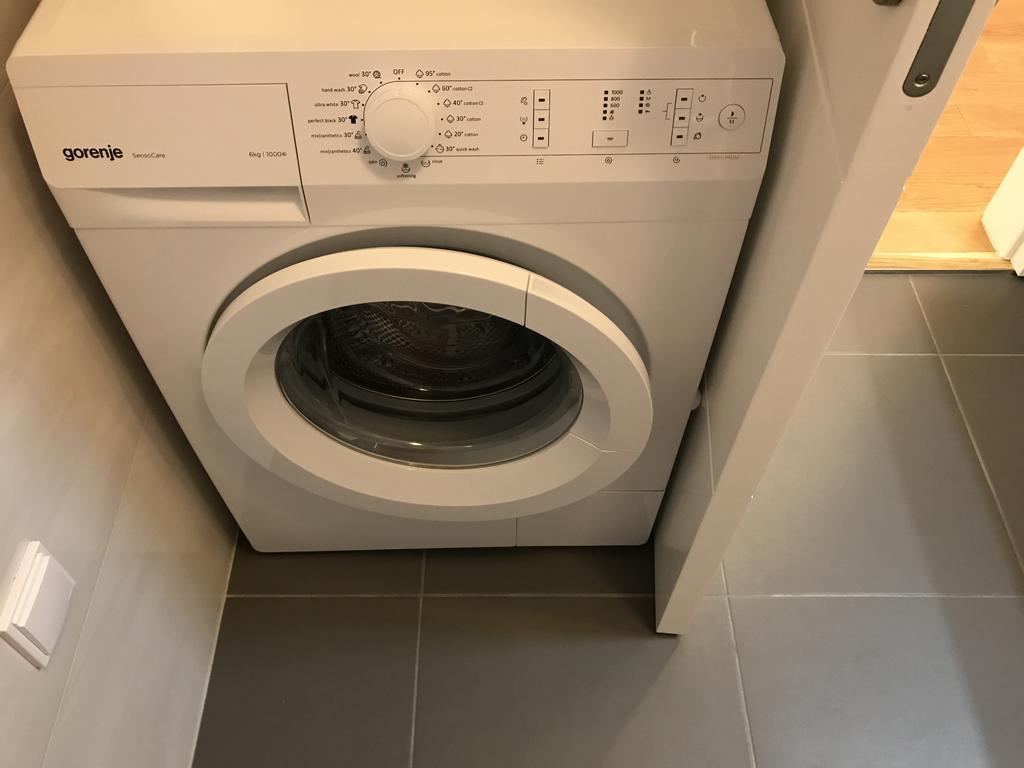Apartment Svea - Free Parking Дубровник Екстериор снимка